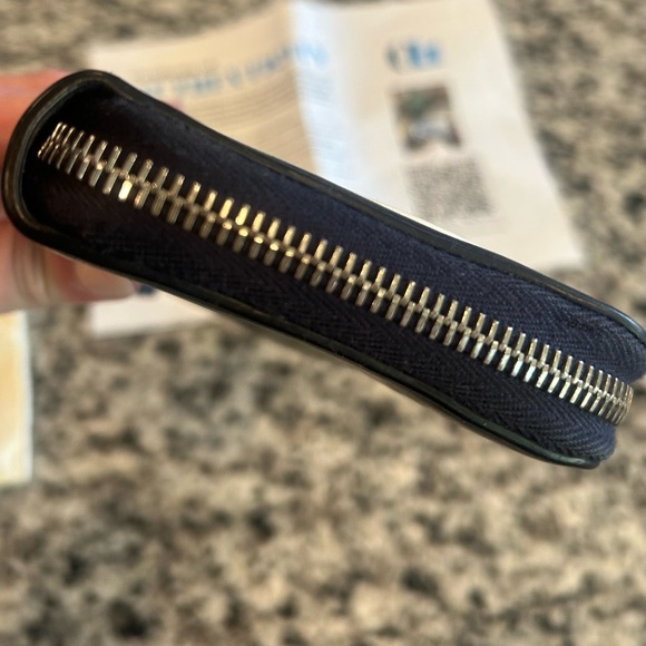 Women’s Authentic Fendi Monster Long Wallet - Picture 14 of 14